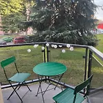 Elegante Bilocale A Milano Con Balcone